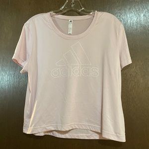 womens medium adidas pink lightweight t-shirt